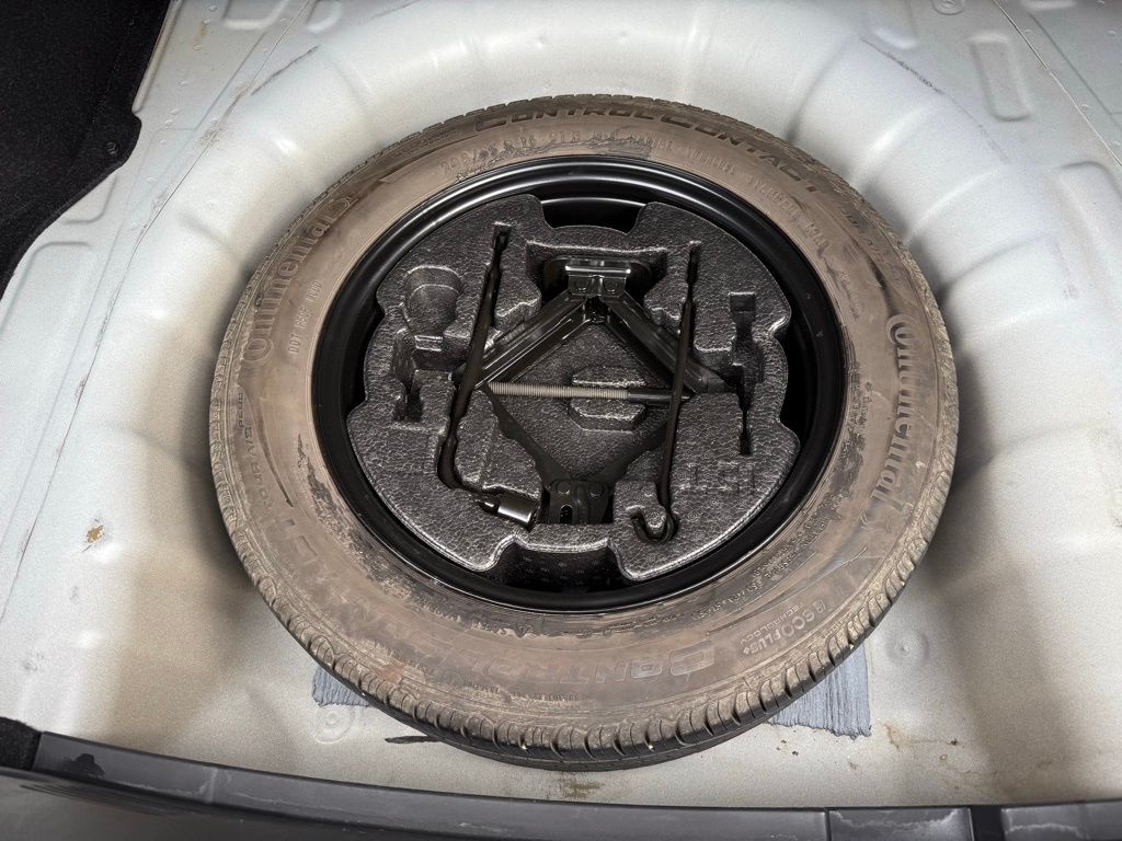 Thumbnail: 2019 Hyundai Elantra - 25