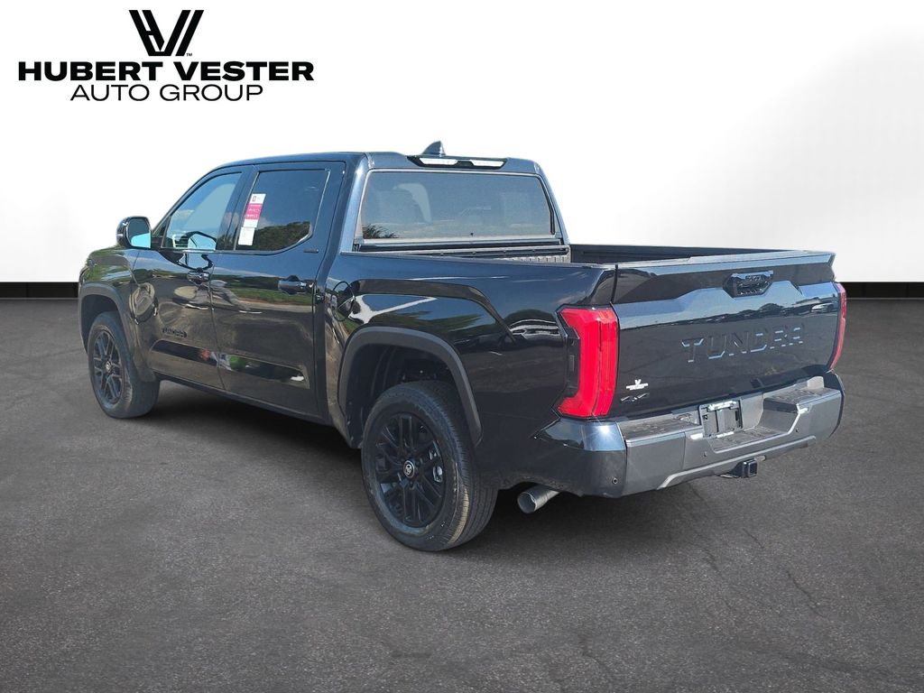 2026 Toyota Tundra Limited - Photo 8