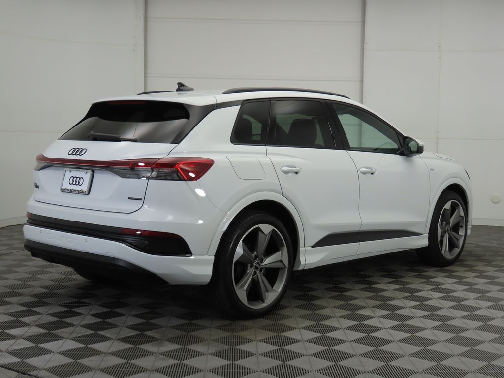 2025 Audi Q4 e-tron  5