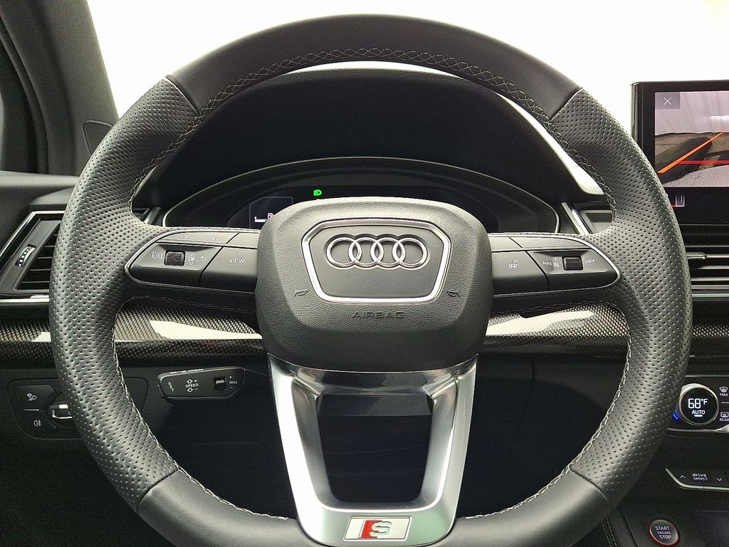 Thumbnail: 2023 Audi SQ5 - 20
