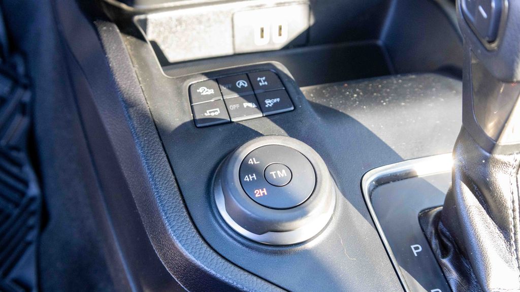 Used 2019 Ford Ranger Lariat 4D Crew Cab