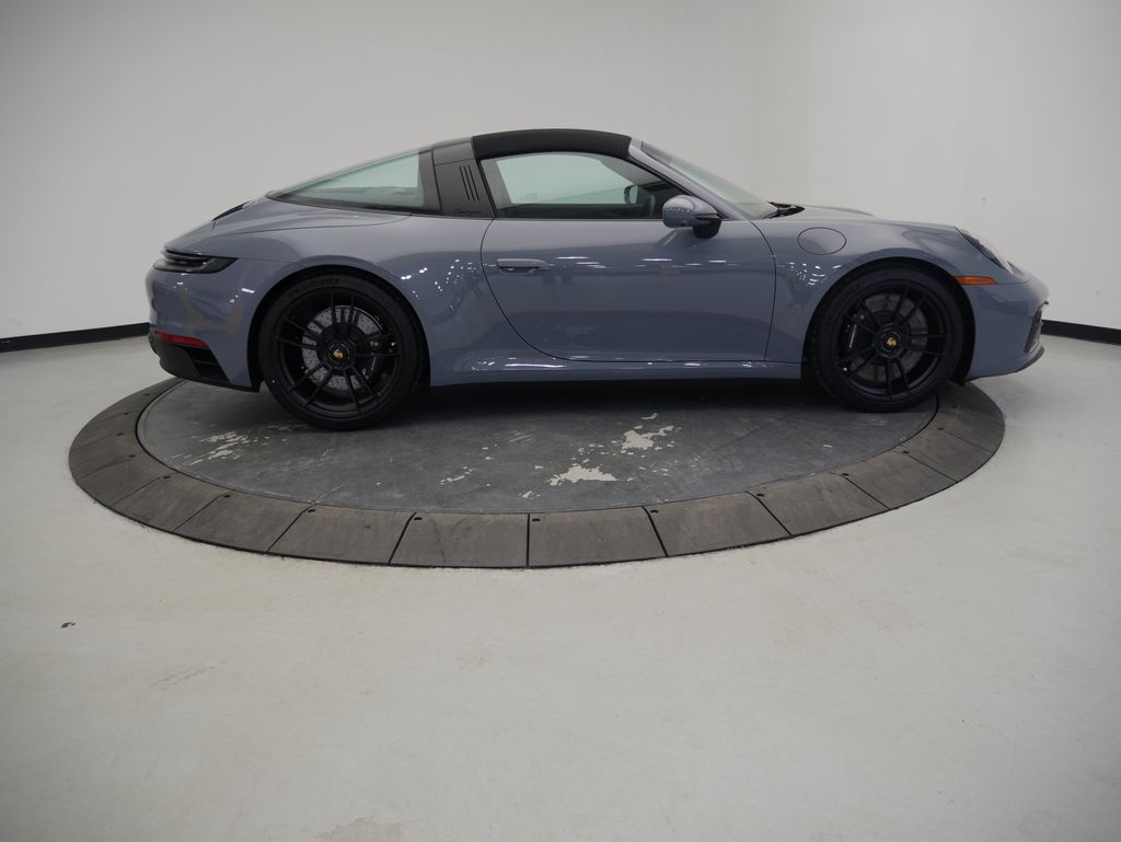 Thumbnail: 2024 Porsche 911 - 8