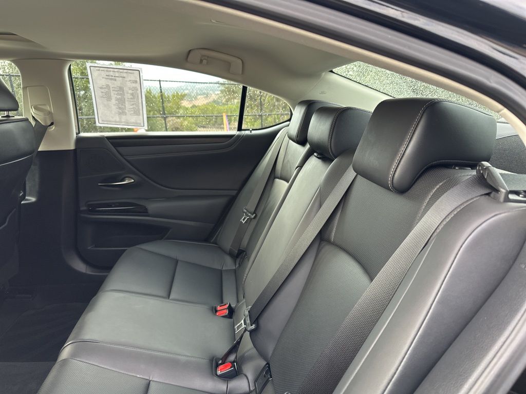 Used Car 2024 Lexus Es  350 For Sale Under $50,000 In Austin, Texas