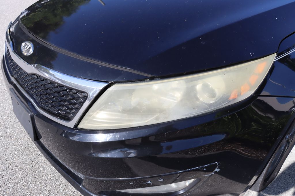 Thumbnail: 2012 Kia Optima - 3
