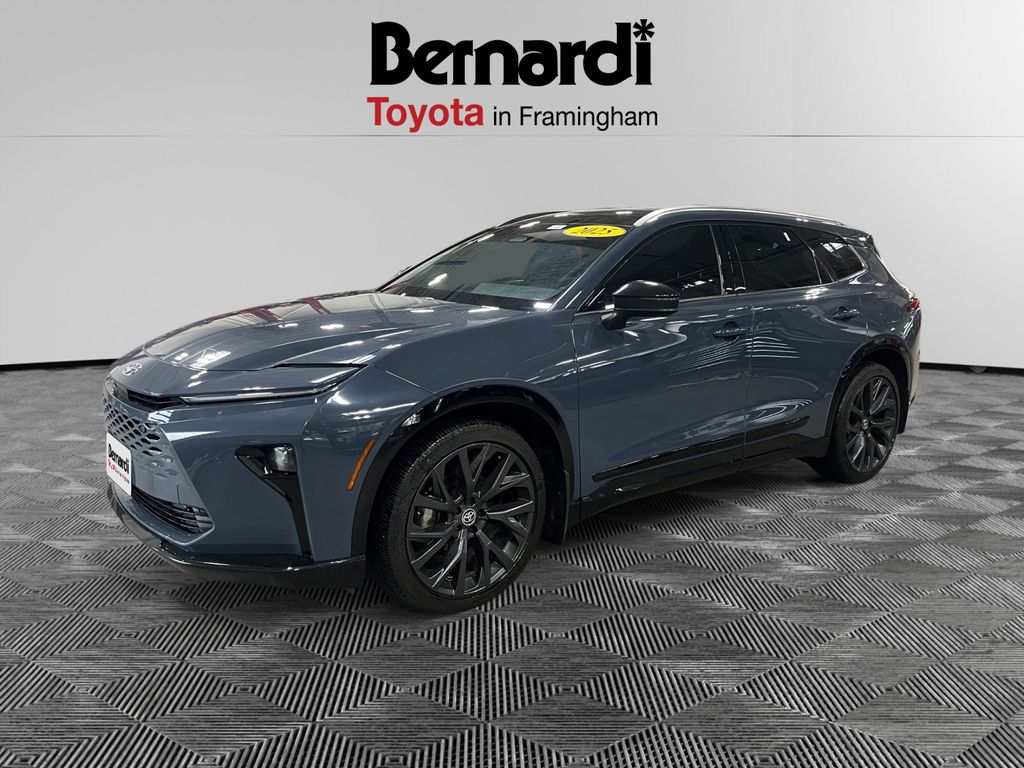 White (Cloud) 2025 Toyota Crown Signia SUV / Crossover All-Wheel Drive Continuously Variable Transmission