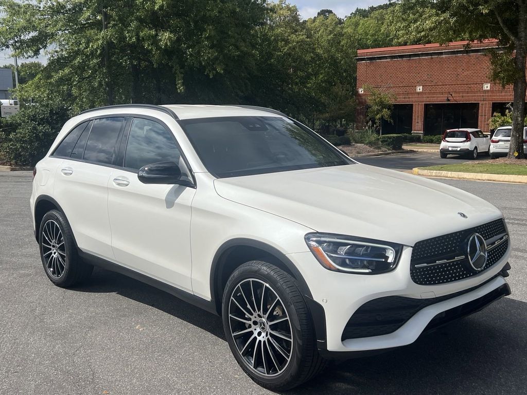 2022 Mercedes-Benz GLC GLC 300 2