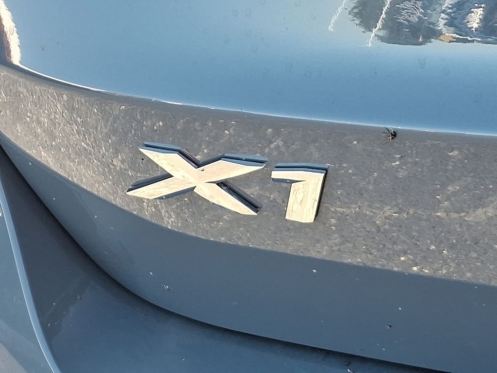 Thumbnail: 2026 BMW X1 - 11