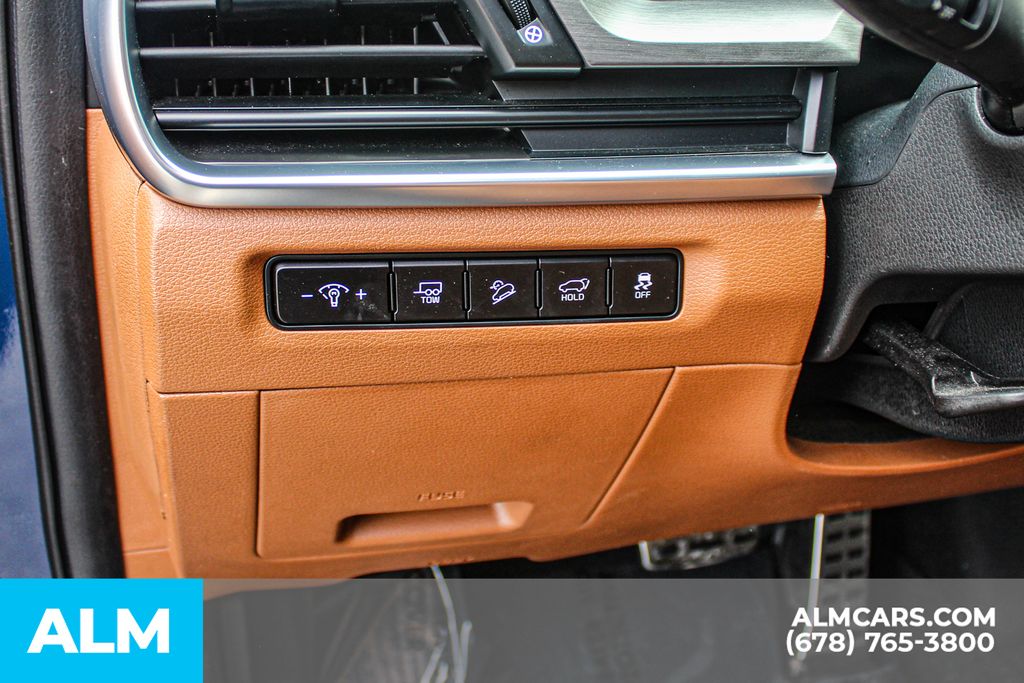 Used 2024 Black Kia SX X-Pro image 32