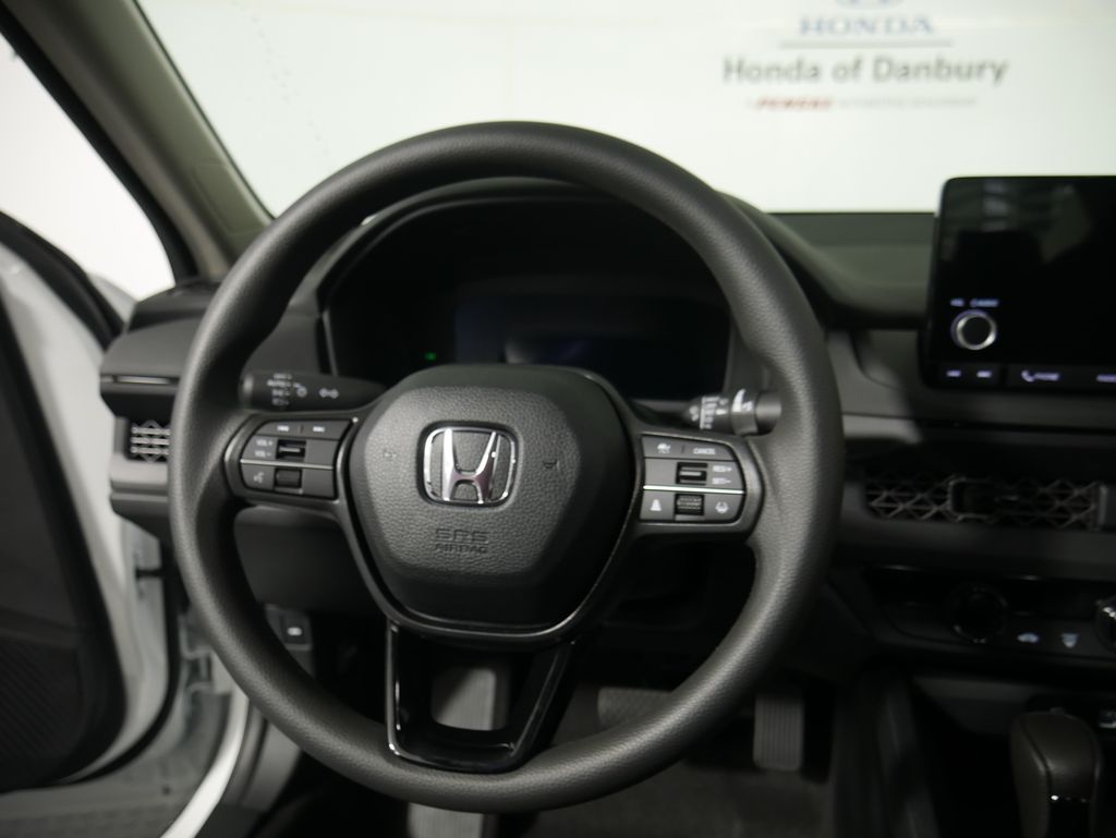 2025 Honda Accord LX 12