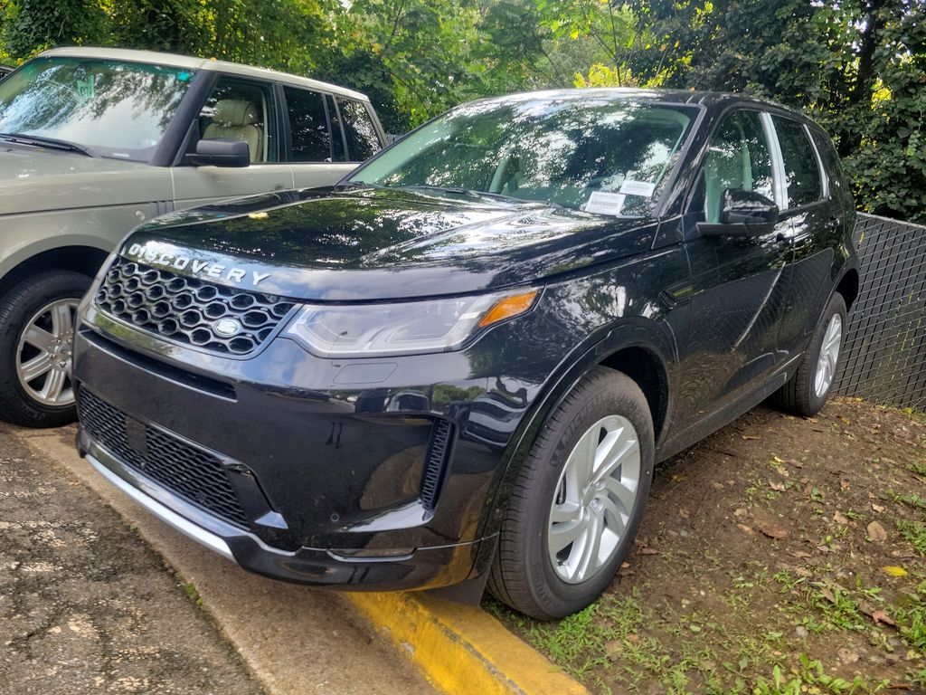 2025 Land Rover Discovery Sport S -
                Annapolis, MD