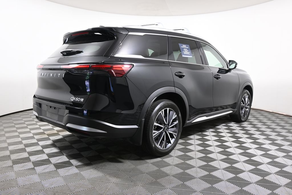 Thumbnail: 2026 INFINITI QX60 - 7