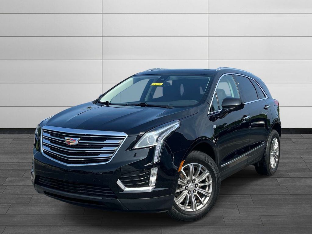 Black Metallic 2017 Cadillac XT5 SUV / Crossover Front-Wheel Drive 8-Speed Automatic