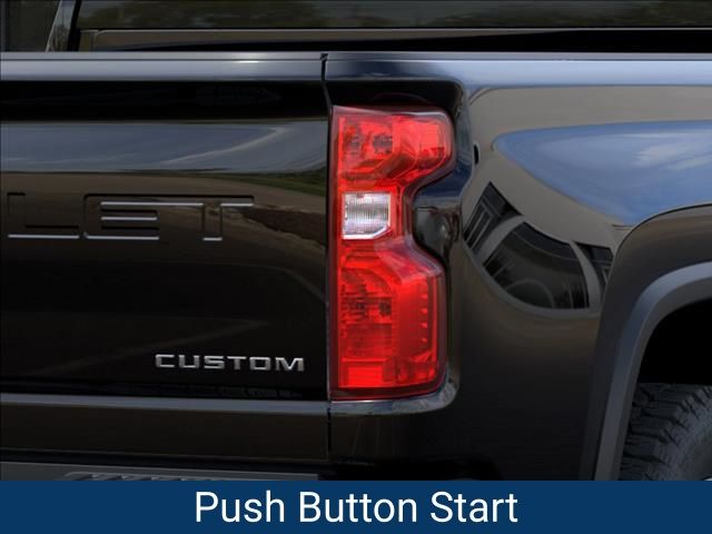 ChevroletSilverado 2500HD12