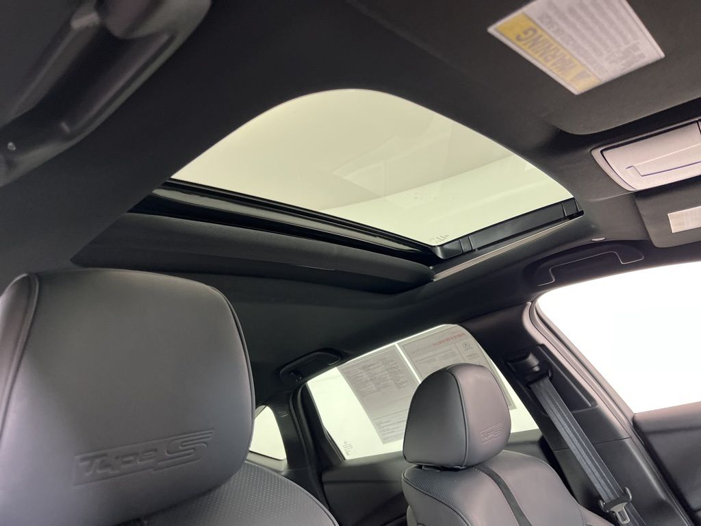 Thumbnail: 2023 Acura TLX - 7