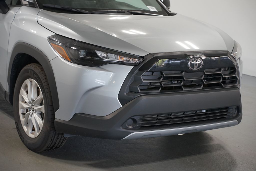 Thumbnail: 2026 Toyota Corolla Cross - 4