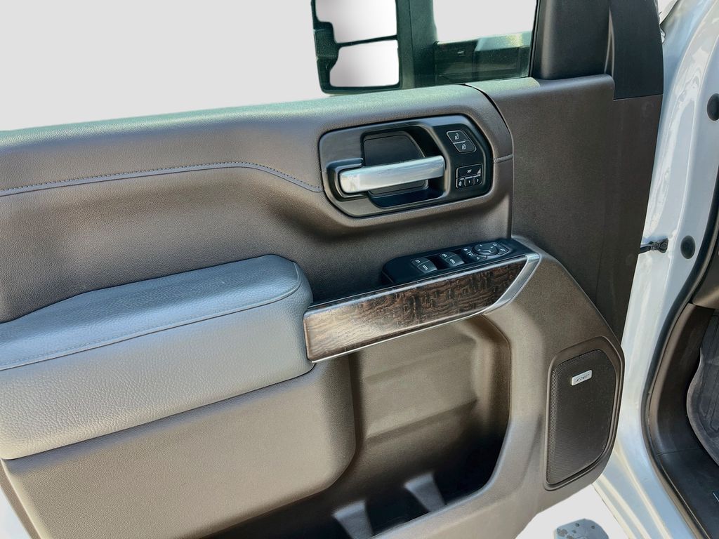 2022 GMC Sierra 2500HD Denali White at Shottenkirk Kia Fort Bend