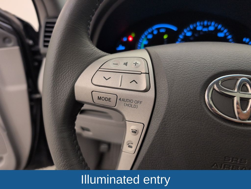 Used 2011 Gray Toyota Base image 36