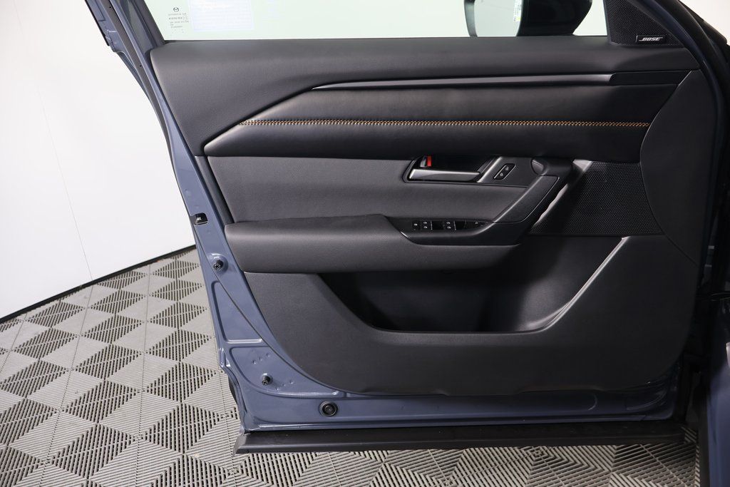 Thumbnail: 2026 Mazda CX-50 - 7