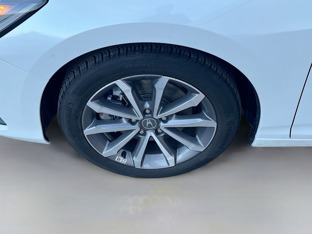 Used 2025 White Acura Base image 31