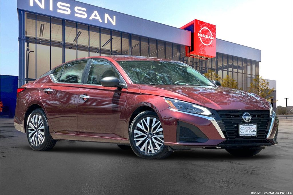 2024 Nissan Altima SV