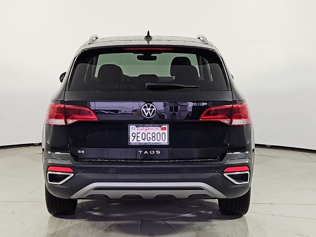 Thumbnail: 2023 Volkswagen Taos - 8