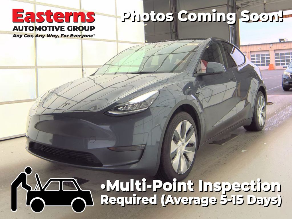 2023 Tesla Model Y Long Range Dual Motor All-Wheel Drive's photo