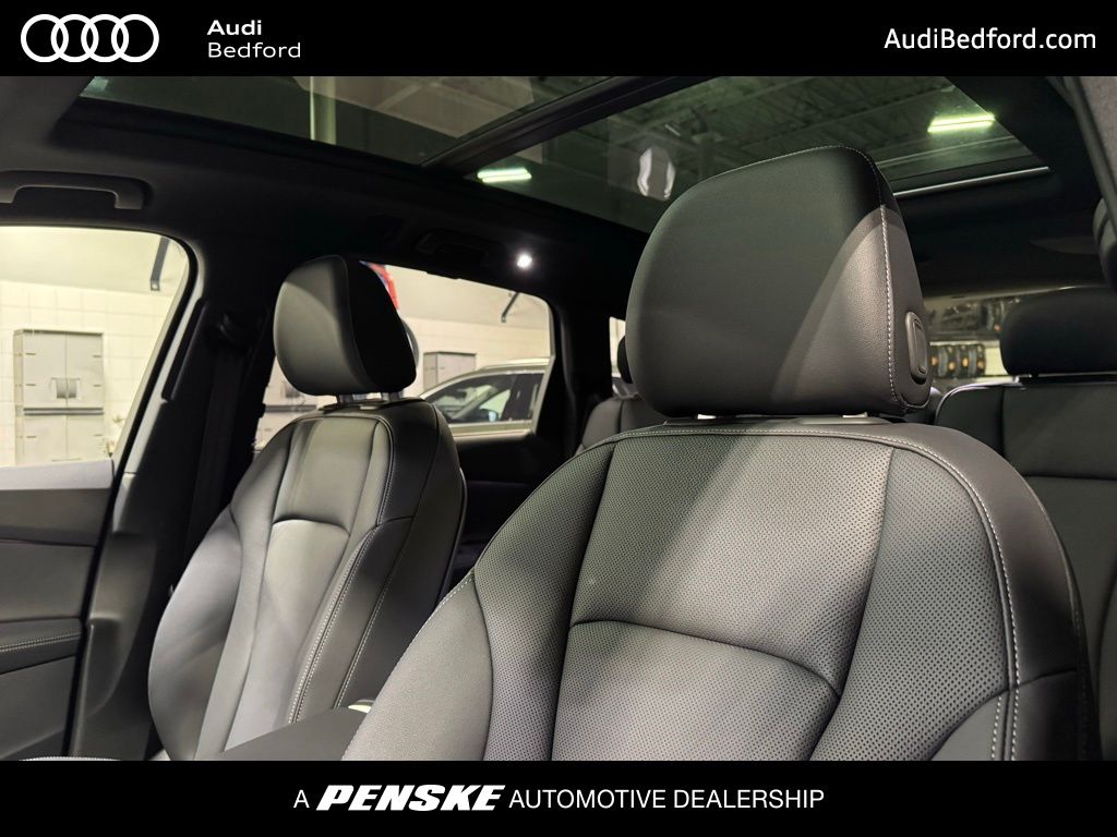 Thumbnail: 2026 Audi Q7 - 12