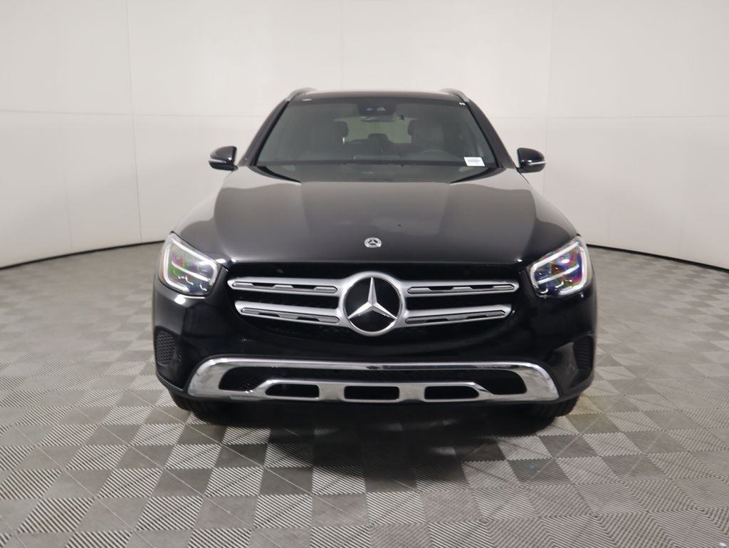 2022 Mercedes-Benz GLC 300 2