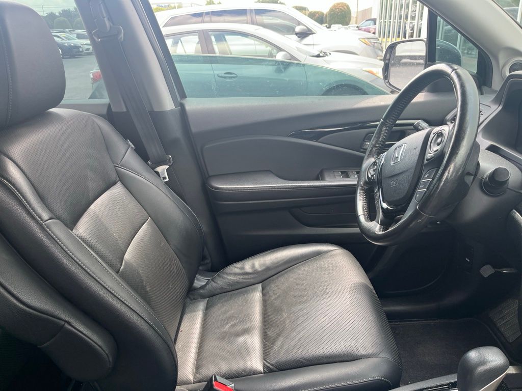 car-gallery-4