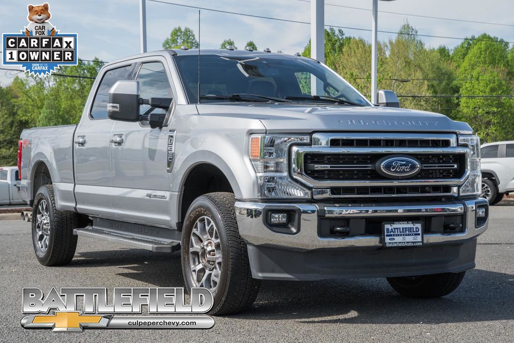 Silver Metallic 2022 Ford F-250 Super Duty Lariat Crew Cab 4WD Pickup Truck Four-Wheel Drive Automatic