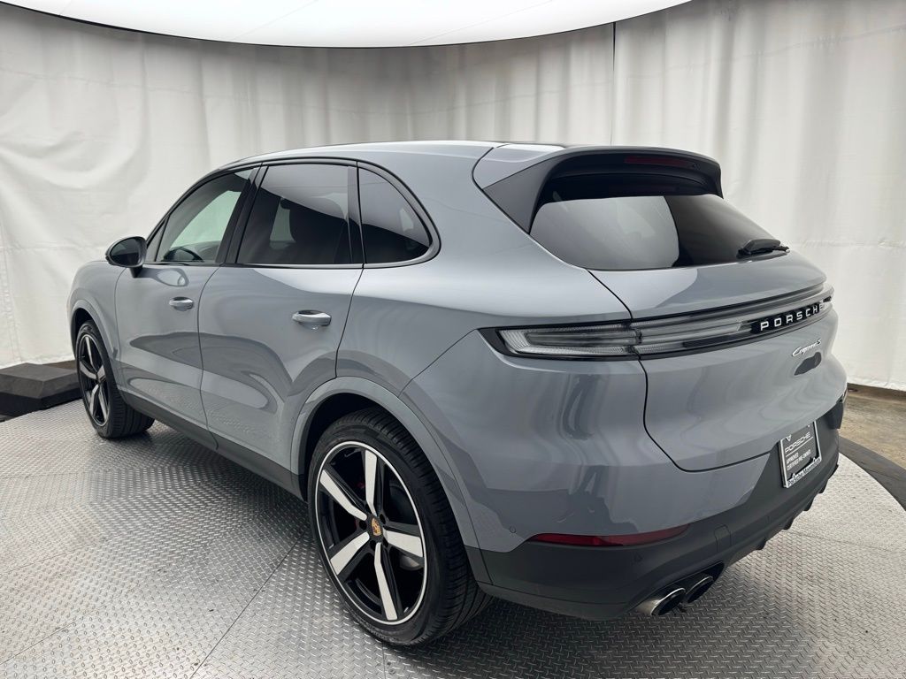 2025 Porsche Cayenne S 3