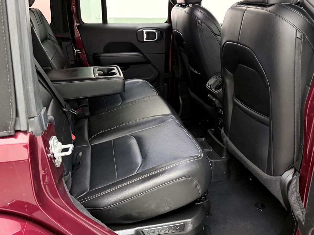 Thumbnail: 2021 Jeep Wrangler - 24