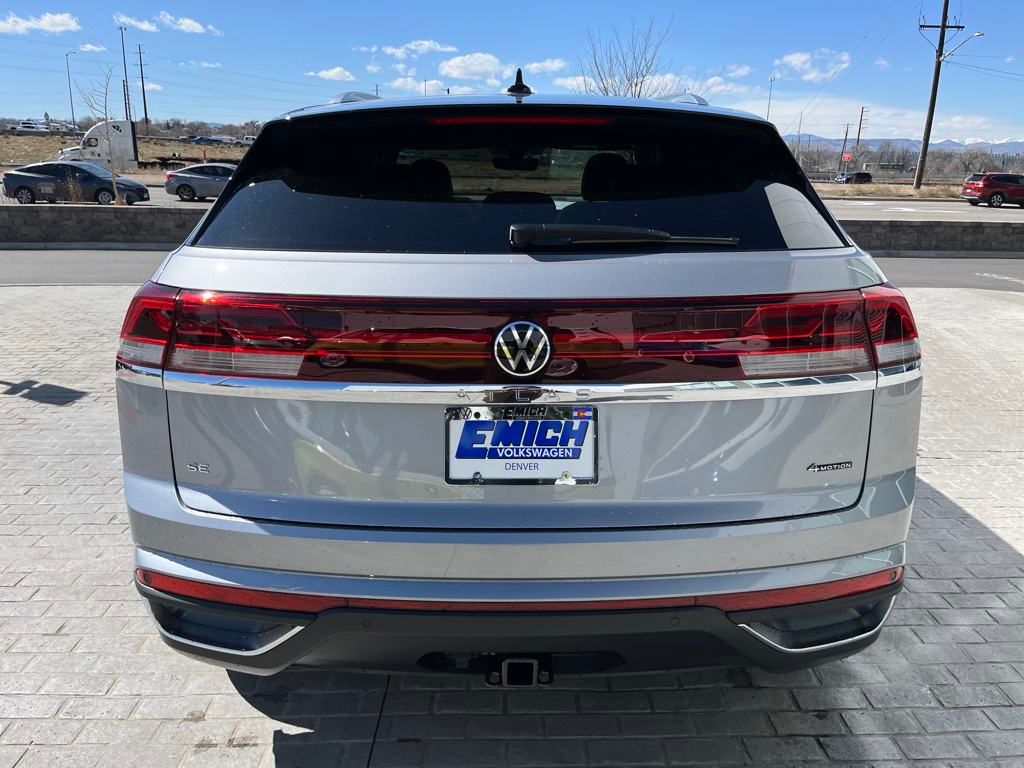 2025 Volkswagen Atlas Cross Sport 2.0T SE w/Technology photo