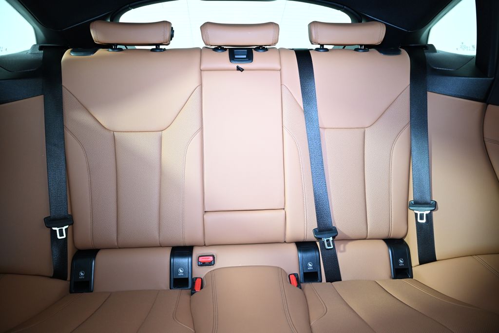 Thumbnail: 2024 BMW 4 Series - 25