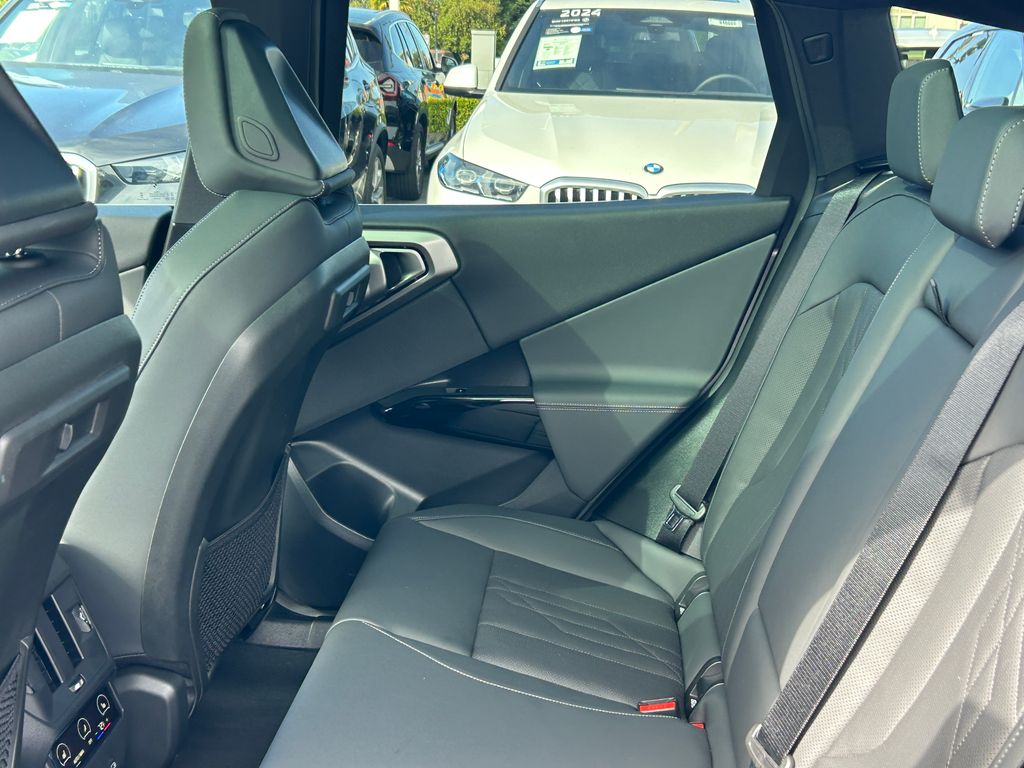 Thumbnail: 2026 BMW X3 - 31