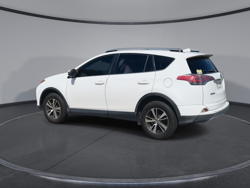 Thumbnail: 2017 Toyota RAV4 - 6