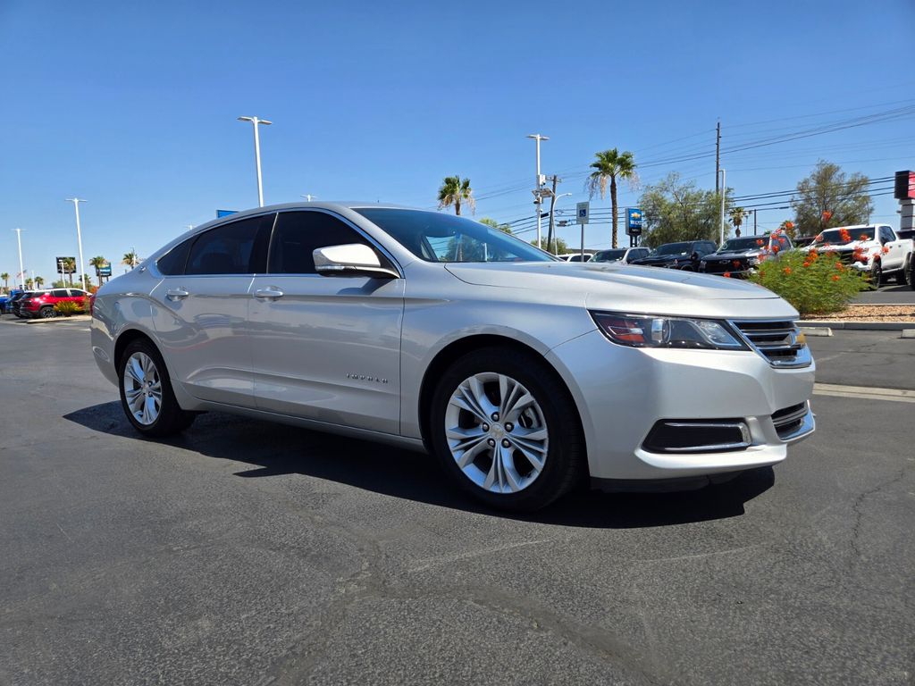 2014 Chevrolet Impala Plata (Silver Ice Metallic) Sedán Tracción delantera 6 velocidades Automática marcha alta