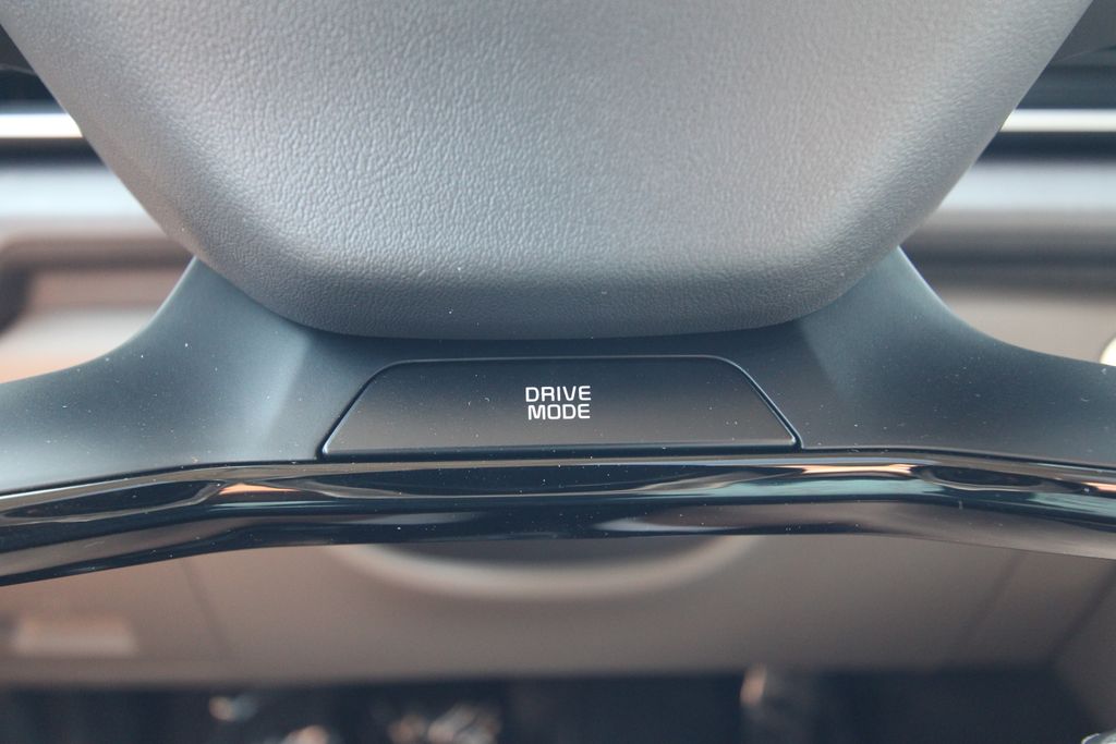 New 2027 Kia Carnival MPV Van