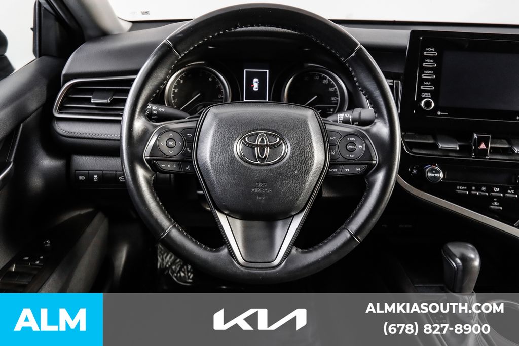 2023 Toyota Camry SE photo 22