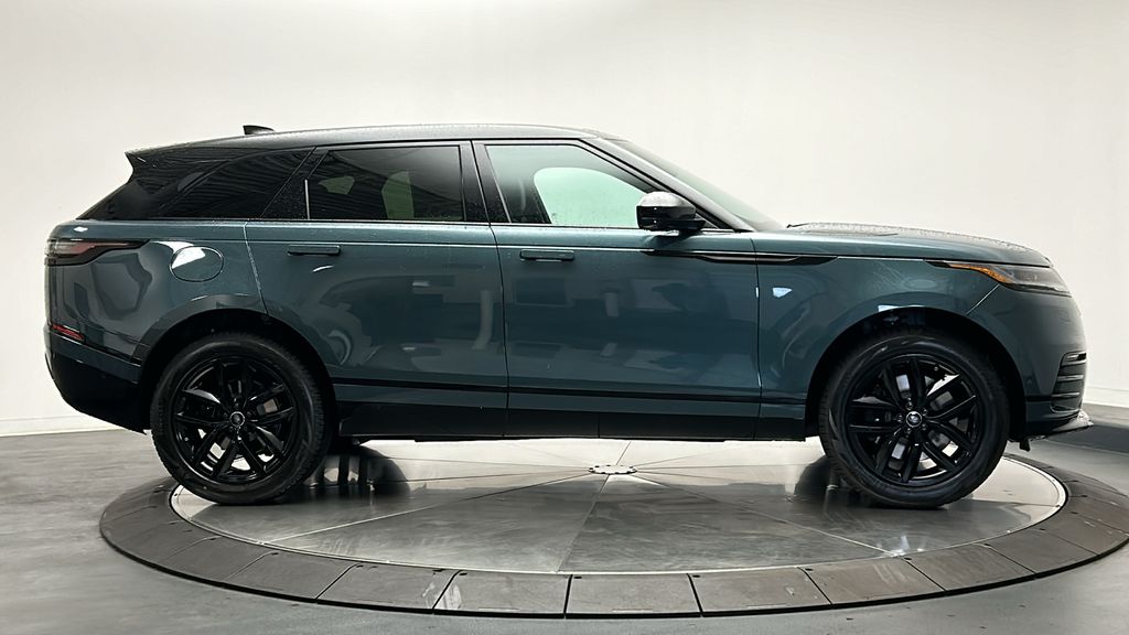 2026 Land Rover Range Rover Velar Dynamic SE 6