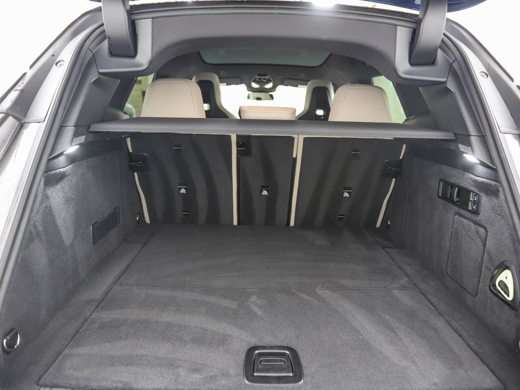 Thumbnail: 2025 BMW iX - 24