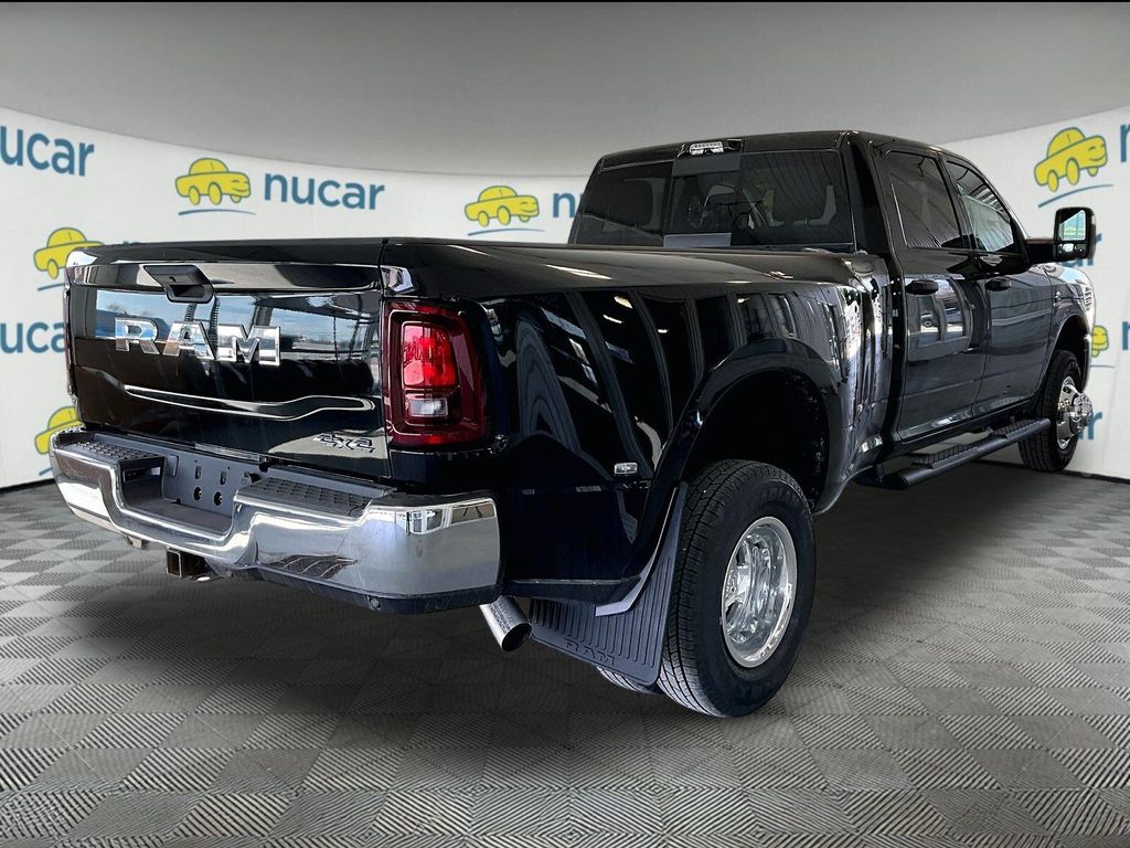 2026 Ram 3500 — photo 7