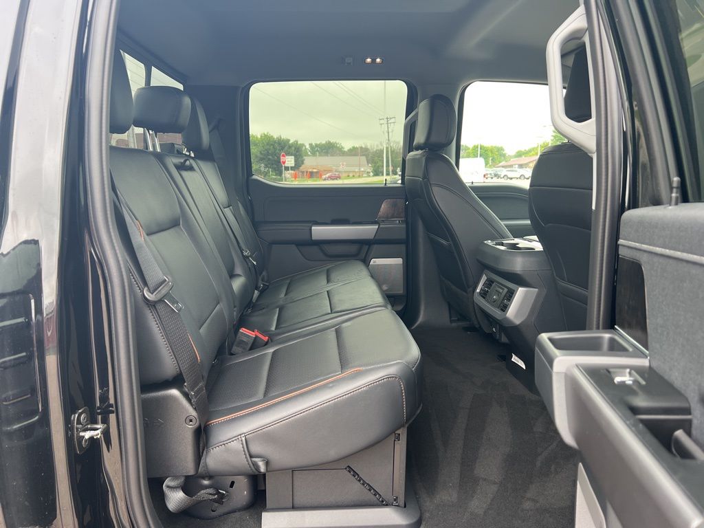 2025 Ford F-350SD