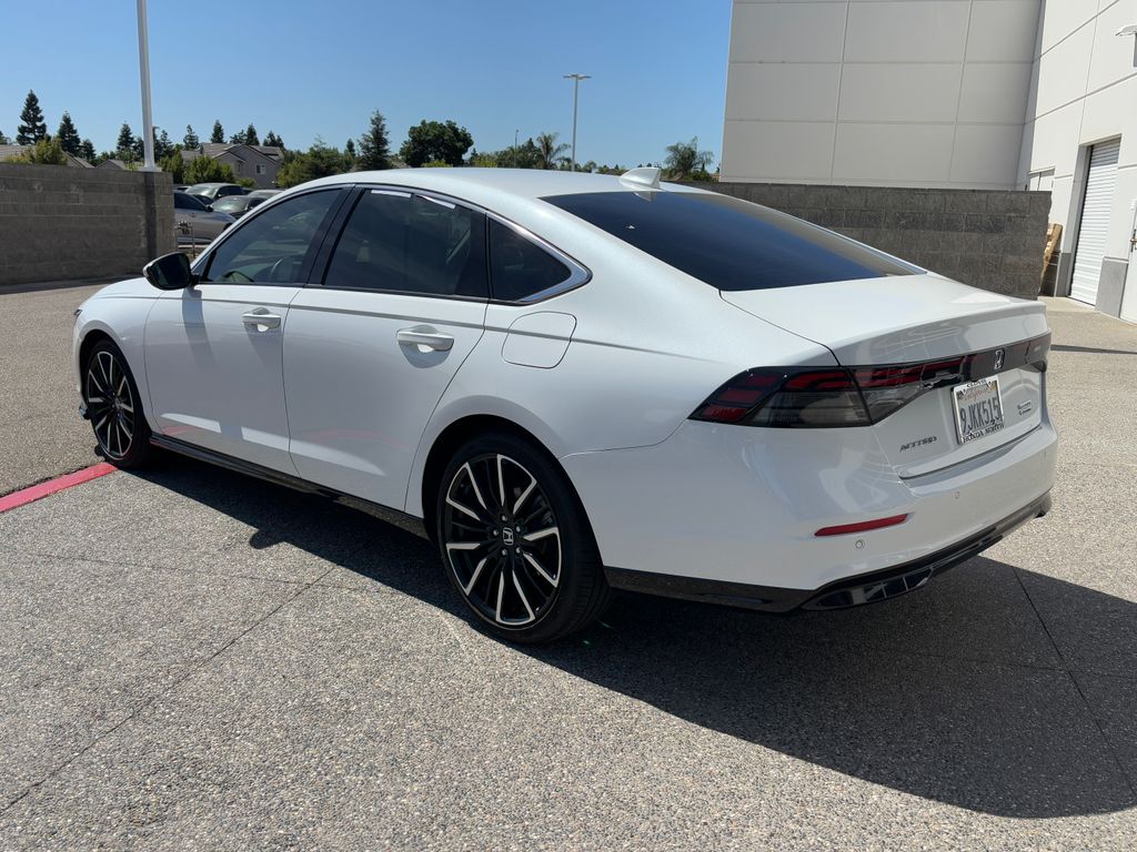 2024 Honda Accord Touring 7