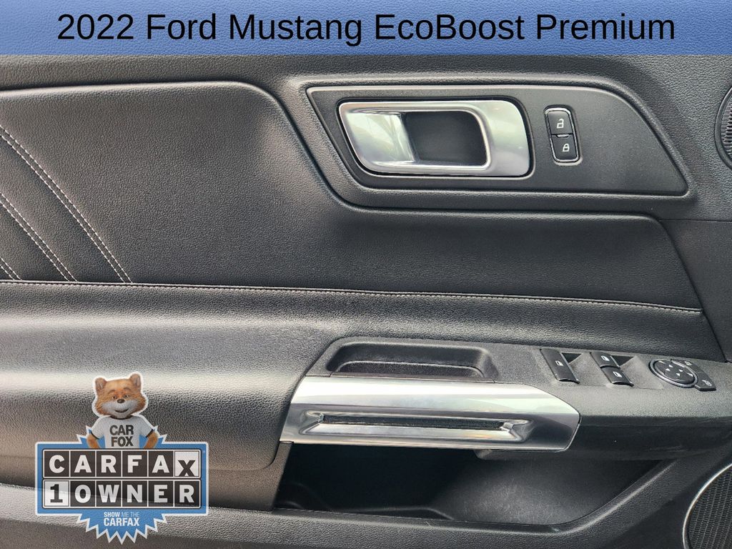 2022 Ford Mustang EcoBoost Premium 22