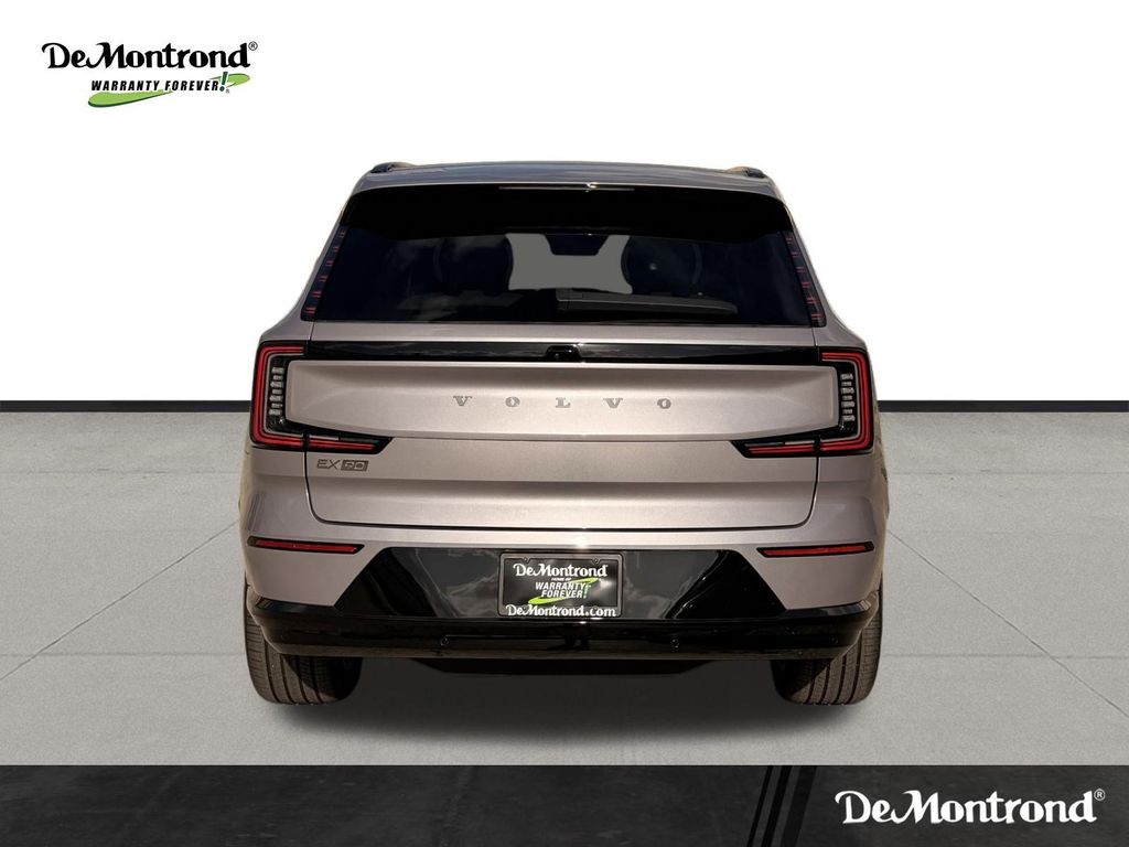 New 2026 Silver Volvo  image 6