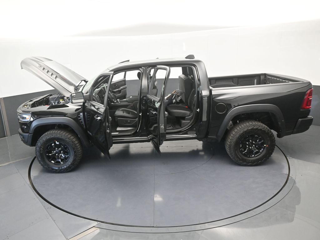 New 2026 Diamond Black Crystal Pearlcoat Ram RHO image 66