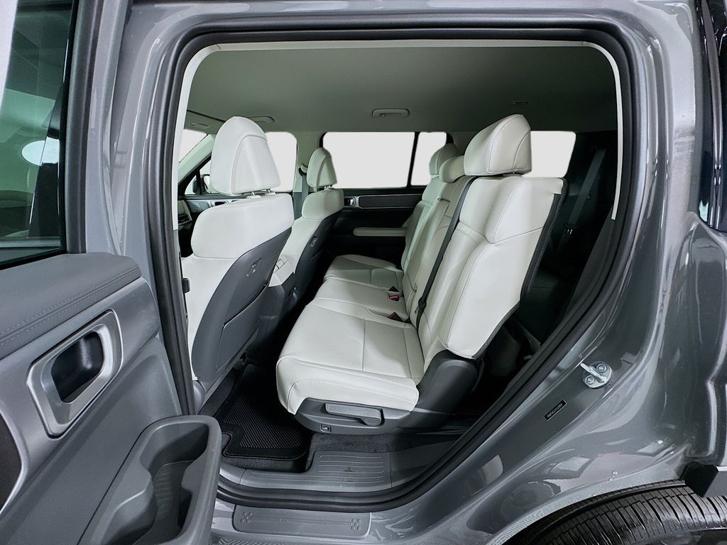 Thumbnail: 2026 Hyundai Santa Fe - 16