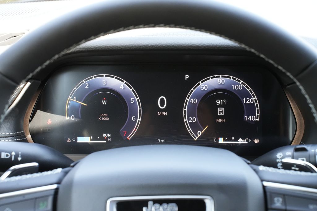 2026 Jeep Grand Cherokee Altitude - 8