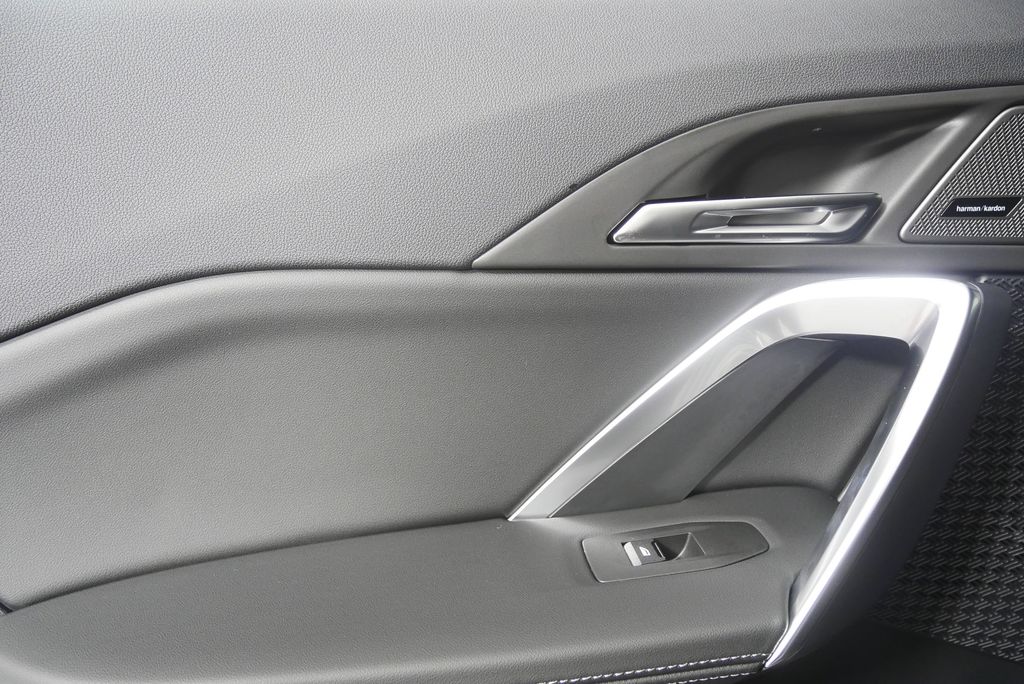 Thumbnail: 2026 BMW X2 - 14